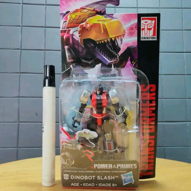 Mainan figure Transformer dinobot slashPower primesCombiner wars
Tinggi 5inch
Full artikulasi
Bisa t