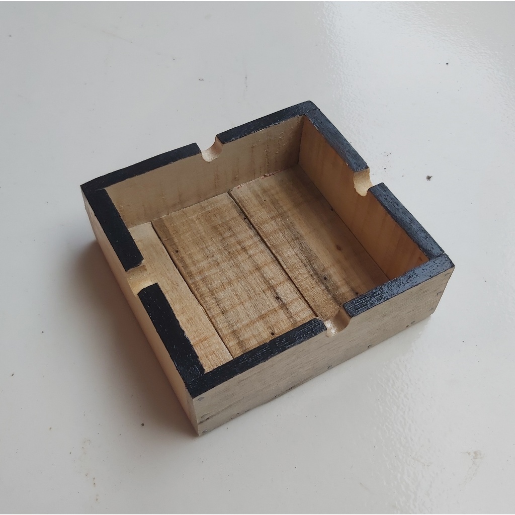 Asbak Rokok Unik kayu persegi hiasan meja tamu