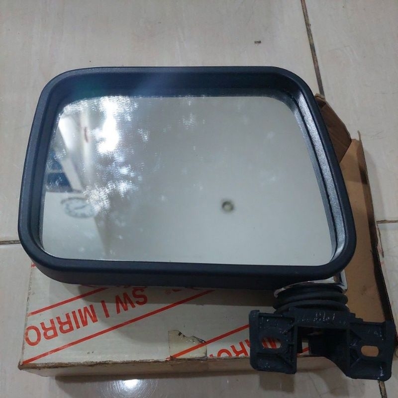 Kaca spion isuzu panther 2.3&2.5 model chroom