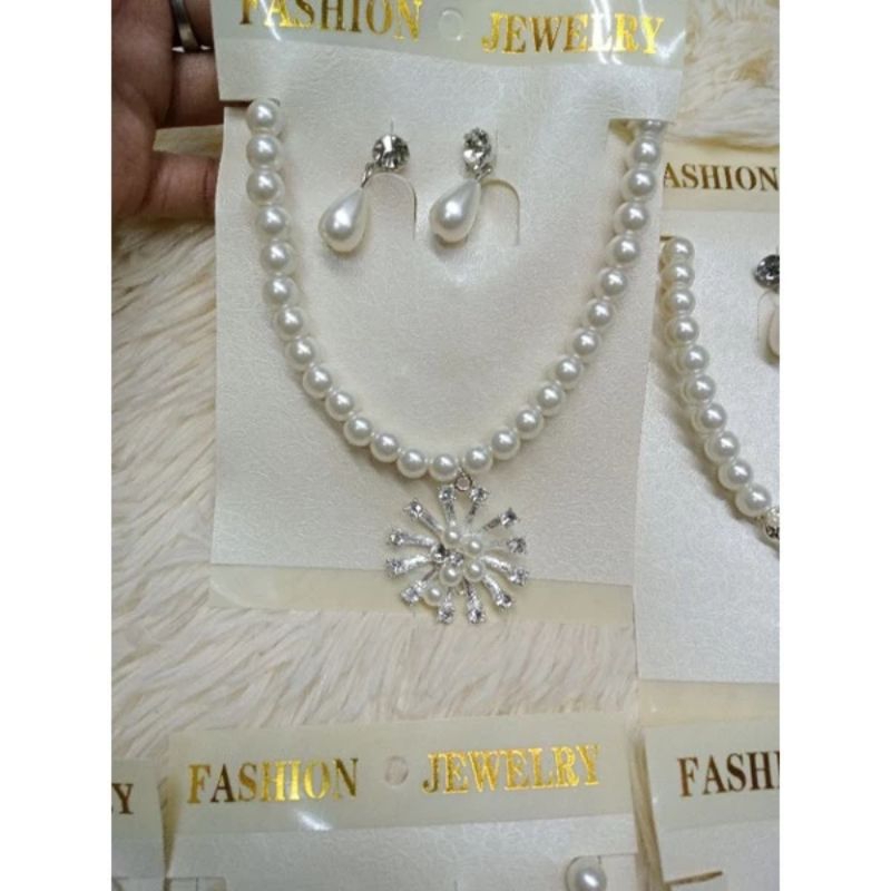 termurah kalung mutiara set anting/kalung mutiara untuk pesta/kalung mutiara satu set antingnya