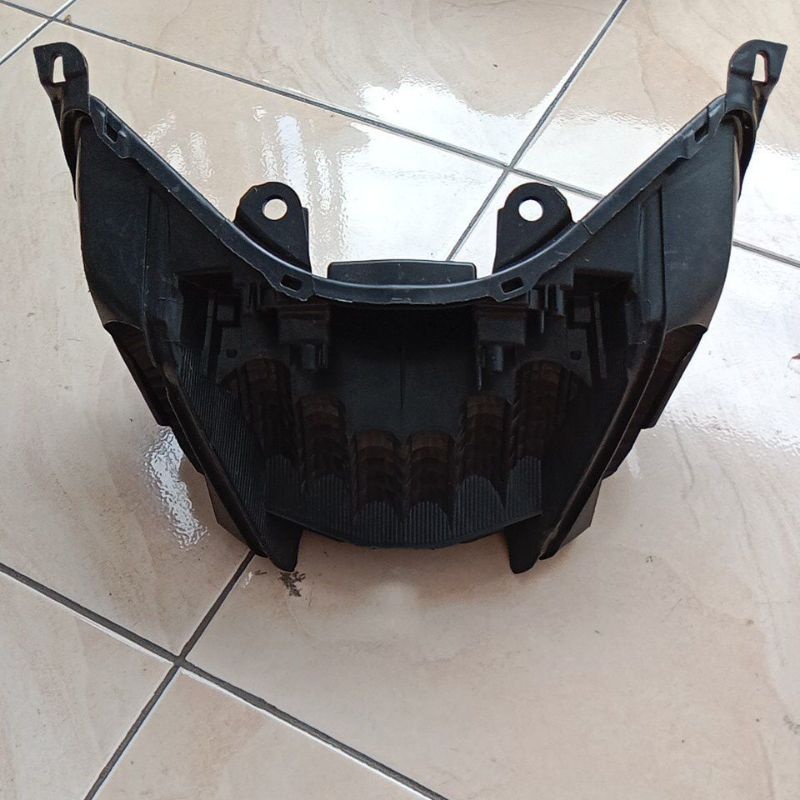 Batok lampu stop belakang yamaha   Nmax lama Original