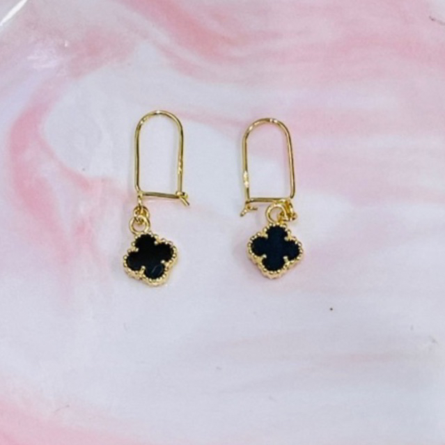 anting hooks clover hitam simple elegant emas asli kadar 700