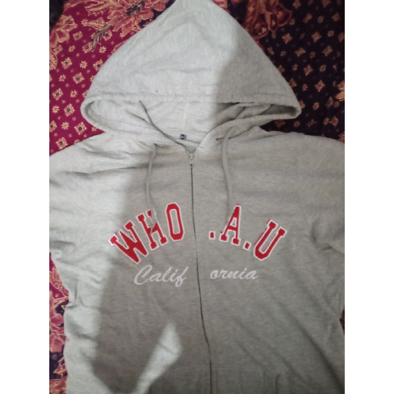 Hoodie who