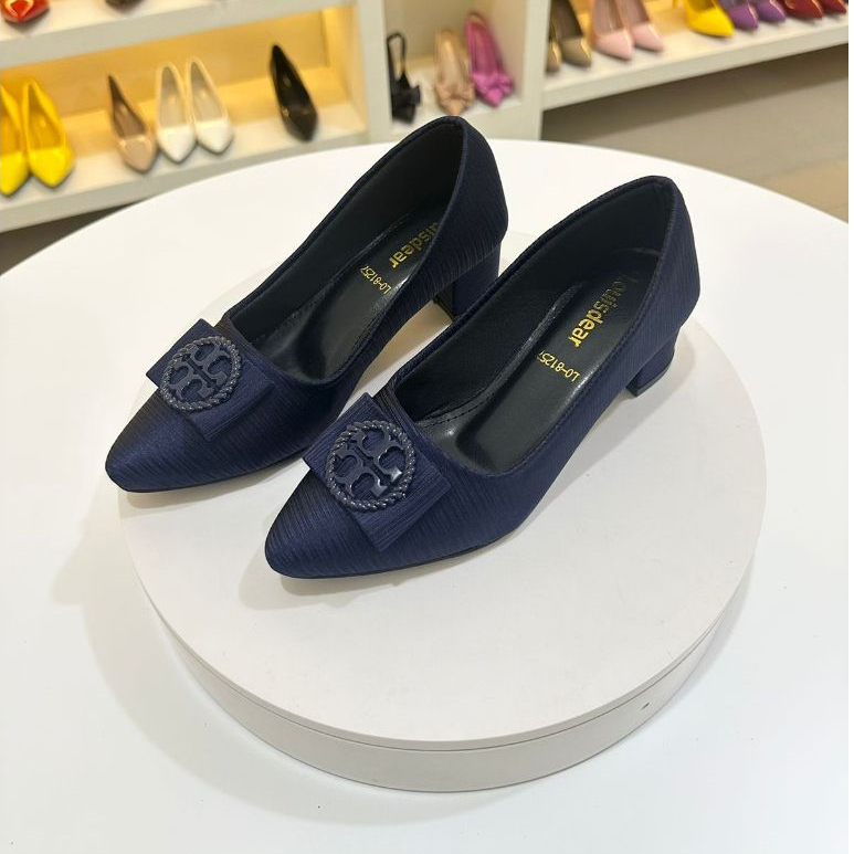 Sepatu heel wanita bestseller bahan satin heel 5 cm cocok untuk pakai kerja, gereja, pesta