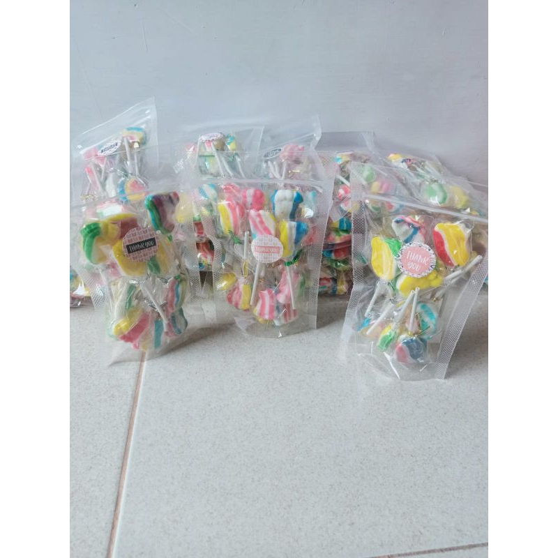 

PERMEN LOLLIPOP PELANGI MURAH ENAK / MAKANAN ANAK/CAMILAN ANAK /SNACK ANAK-ANAk