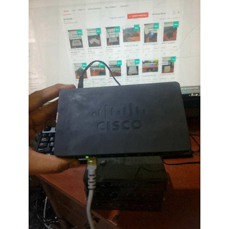 SF90D-08 SWICT CISCO 10/100