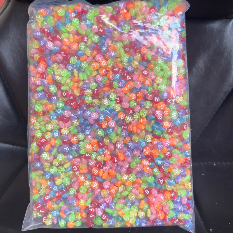 450gram Manik Huruf Bulat Bening - Manik huruf 5mm isi 450gram