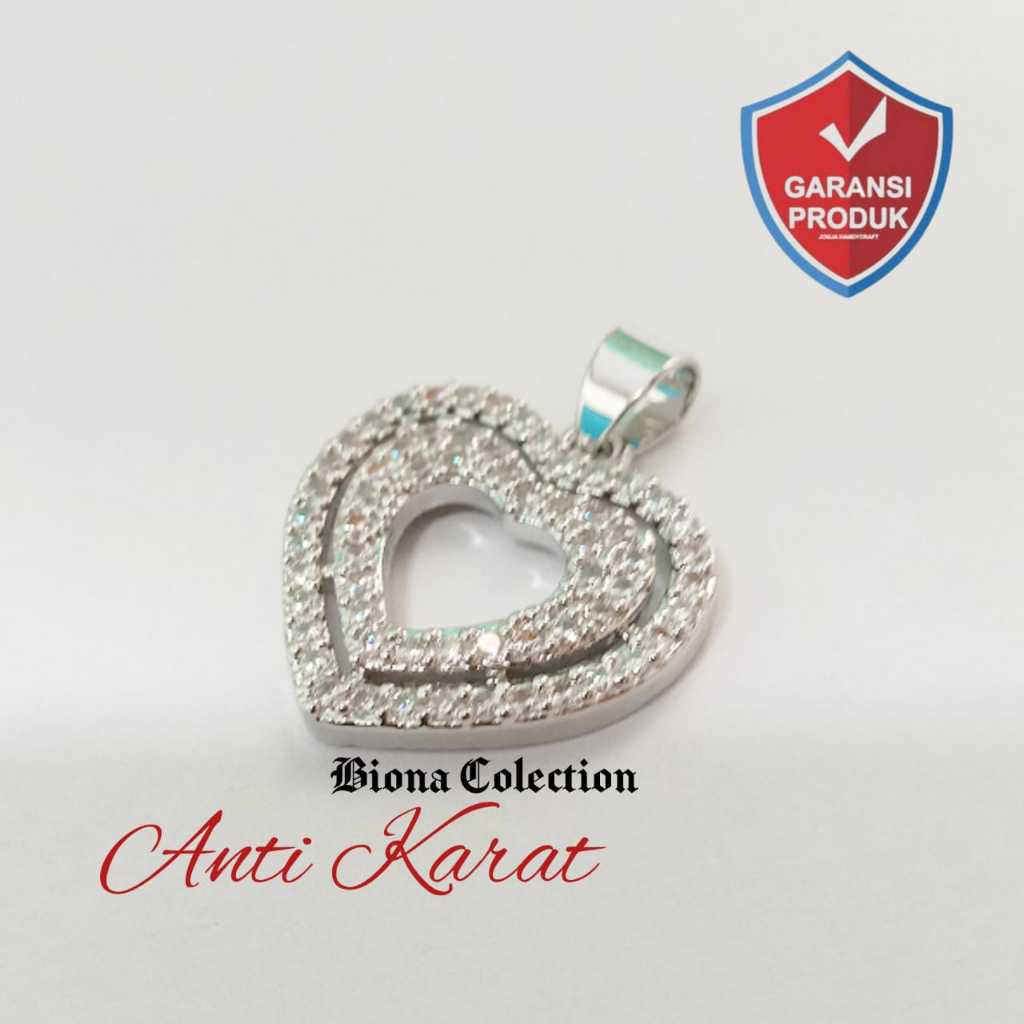 Liontin Love Titanium silver Permata Anti karat dan tidak luntur, Mainan kalung wanita cantik dan me