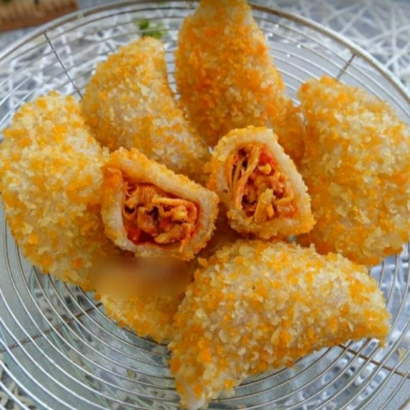 

CIRENG Crispy ISI AYAM SUWIR mercon (FROZEN) isi (5BIJI)