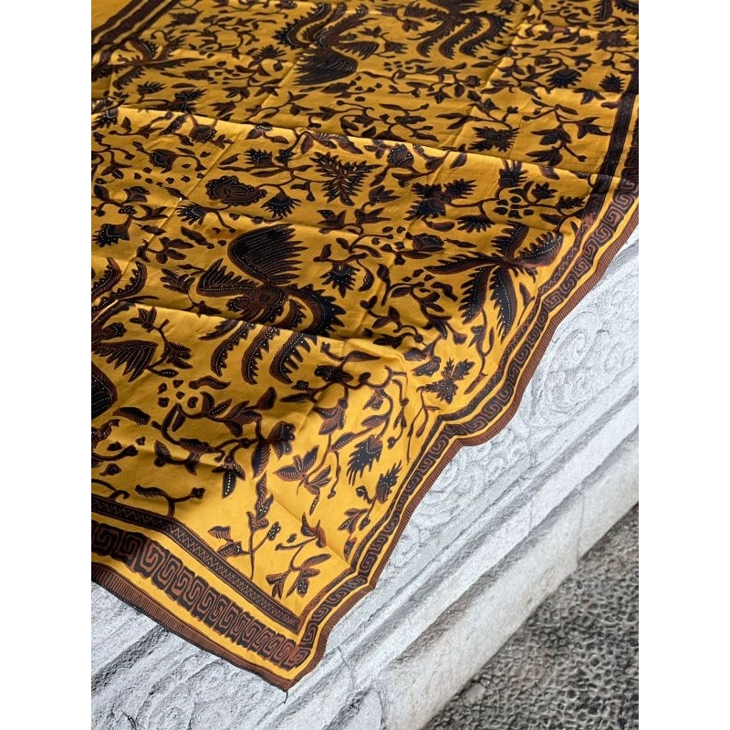 saput Rembang kuning bali