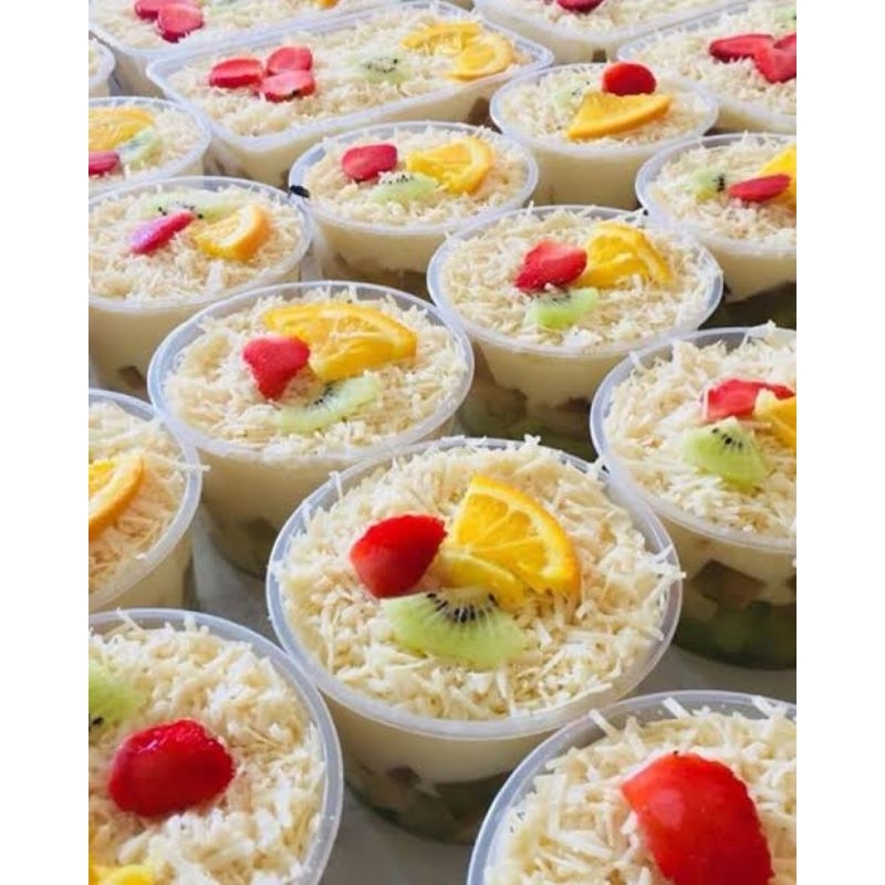 

Salad Buah 300ml by Adjienda's Cookies & Cake - Hampers