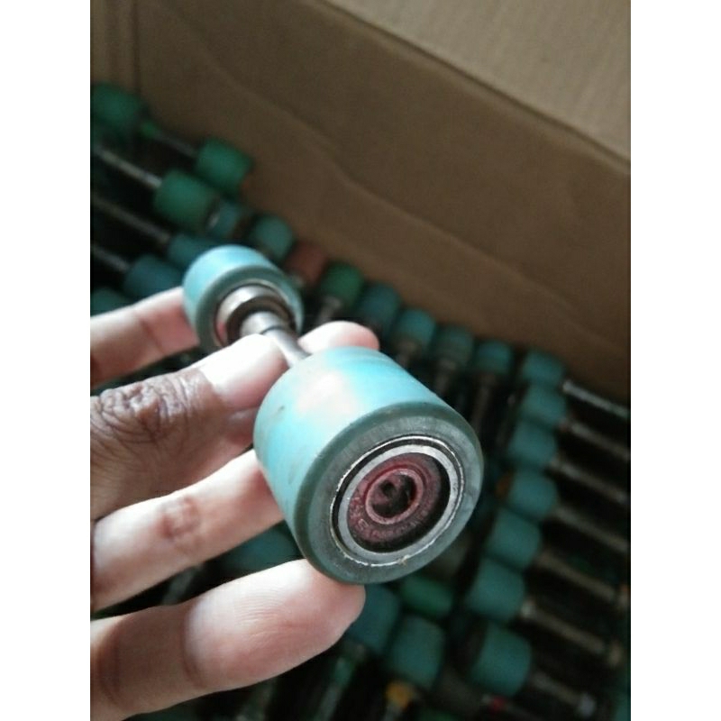Roda Atas Roller Waterfom ( Teflon ) Karet untuk Pintu Pagar