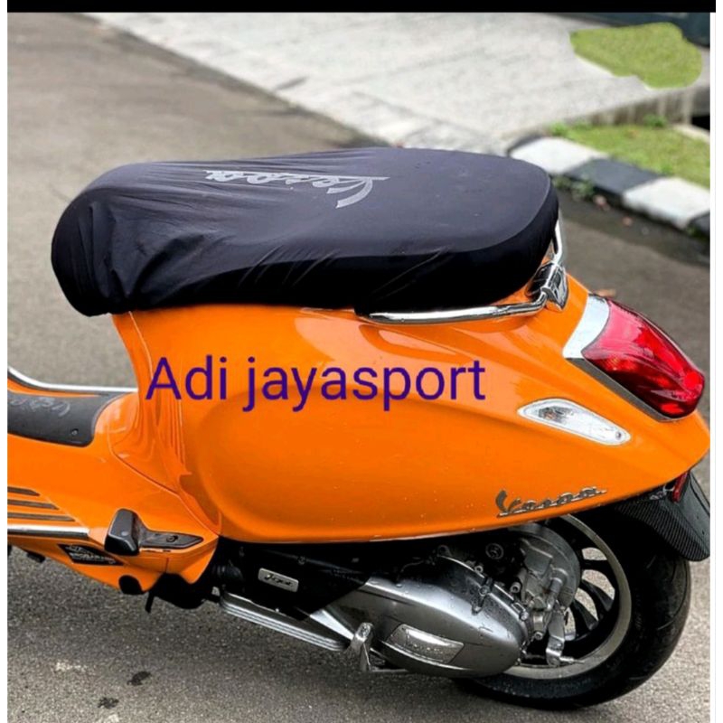 cover jok sarung jok motor vespa matic Piaggio universal LX S Lxv Primavera Sprint GTS Uwinfly T3