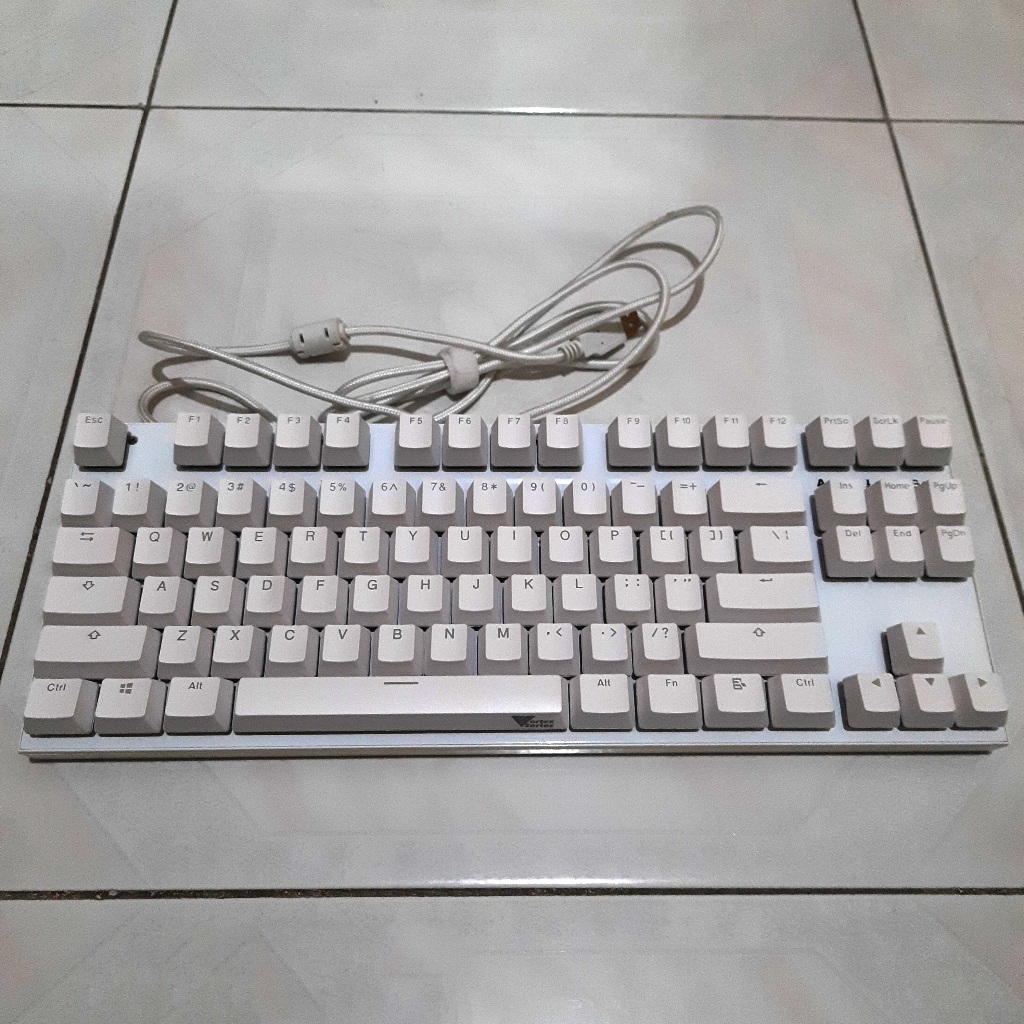 VortexSeries vx7 White Case