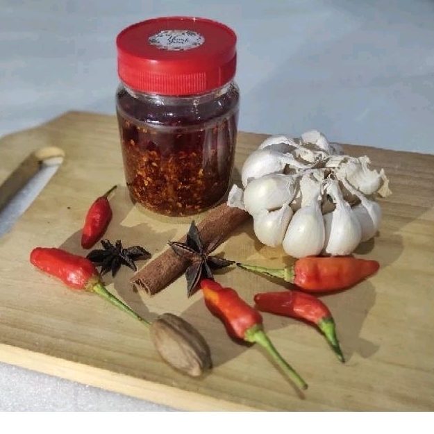 

Chilli oil rempah ala resepku 320gr/200ml