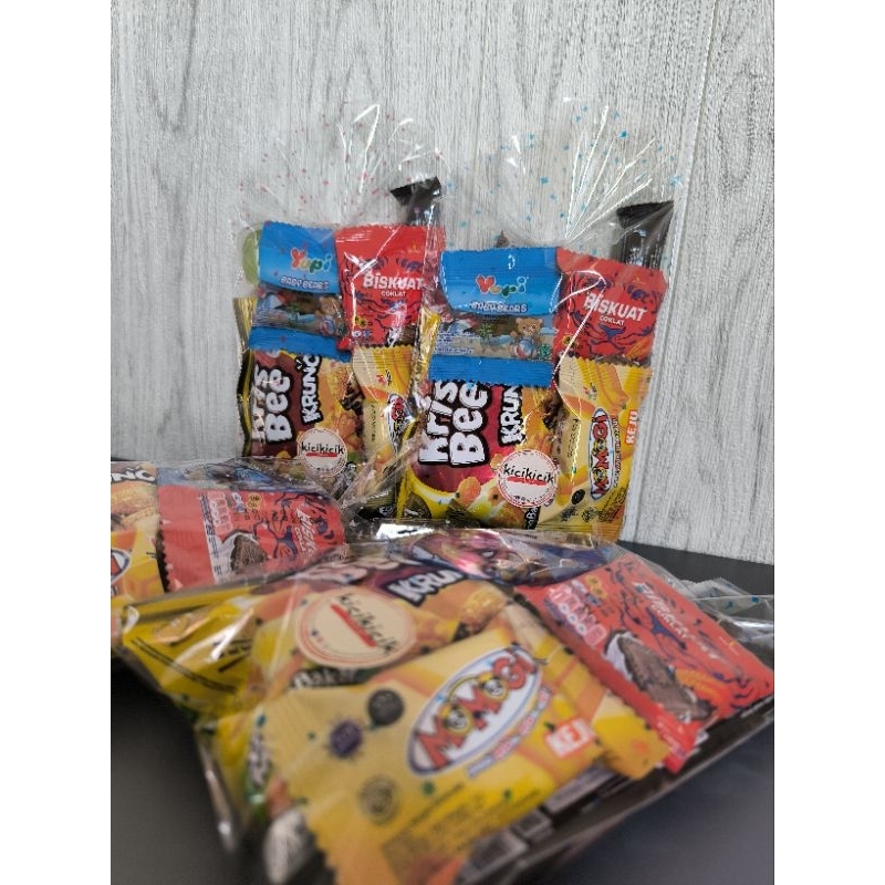 

Paket Snack Bingkisan Hampers Gift Ulang Tahun Anak