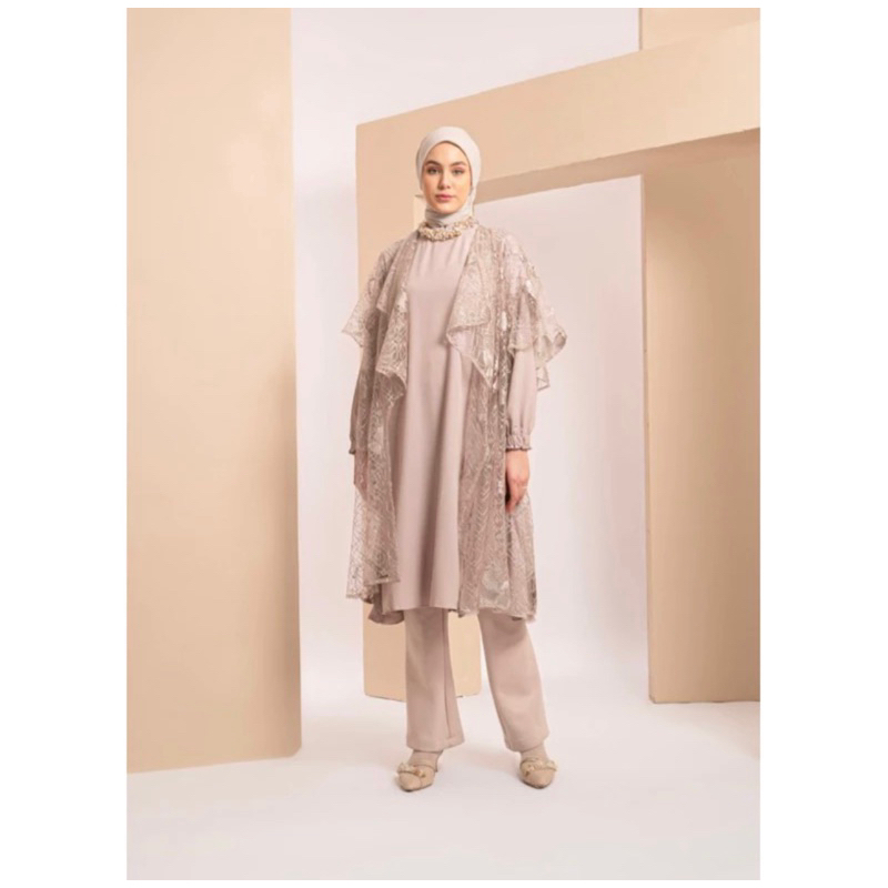 Sylvaine Outer || Sylvaine Pleats - Heylocal.Id