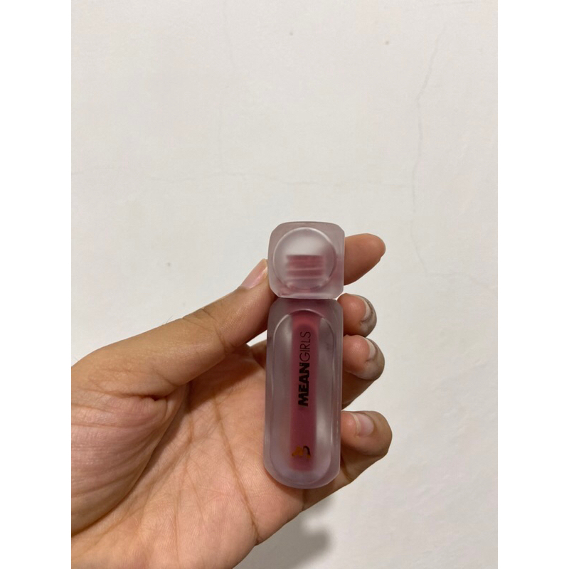 PRELOVED MAD FOR MAKEUP MEAN GIRLS KINDA PSYCHIC