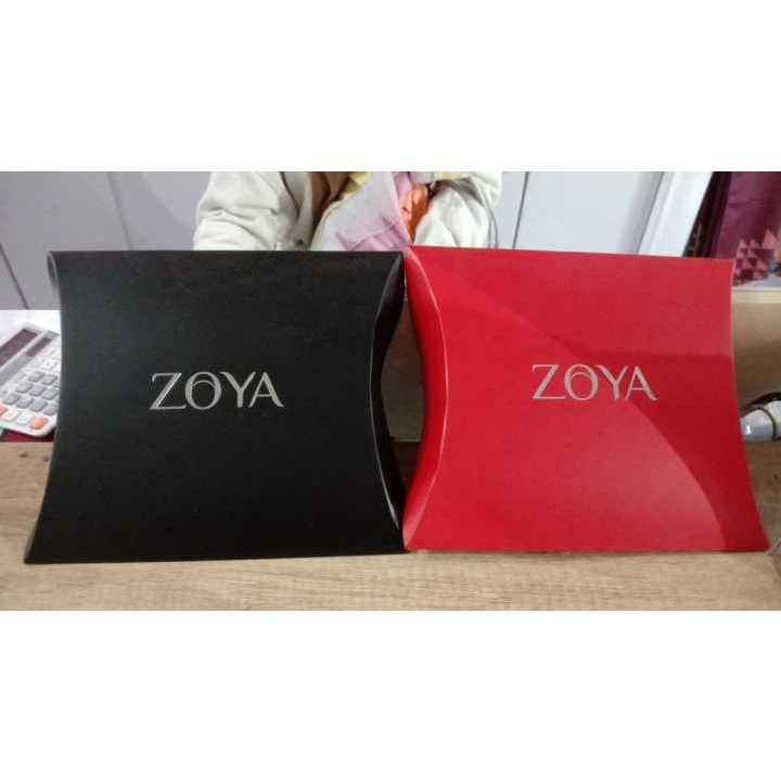 

TIDAK DI JUAL TERPISAH - BOX SCARF ZOYA (1 Scarf Minimal 1, Hanya Untuk Pembelian Produk Non Busana)