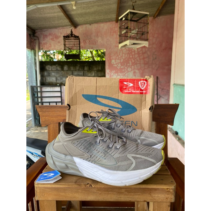 Sepatu Nineteen 910 Hiroshi Second