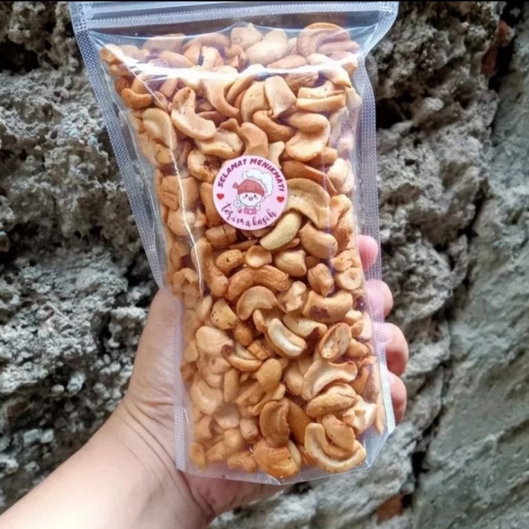

S3ll3r kacang Mede patahan 250 gram mateng [210]