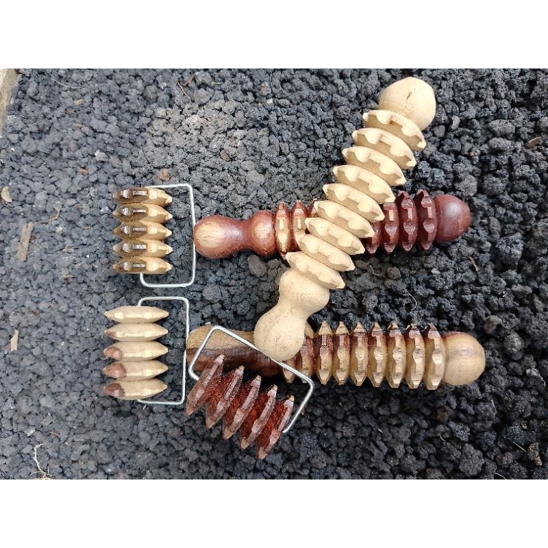 Alat pijat kaki dan betis (roll)