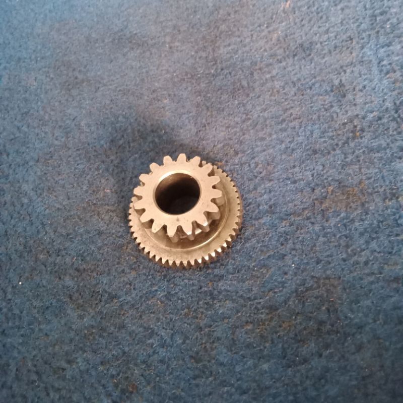 gigi ger kecil penghantar dinamo stater rc80 rc100 bravo tornado crystal