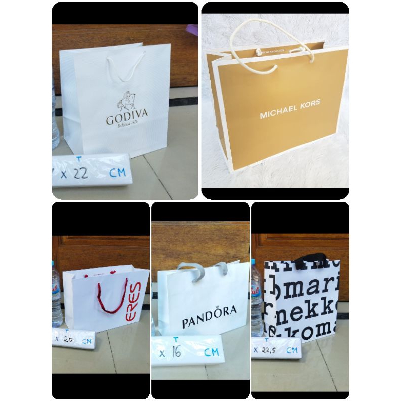 

TOLONG BACA SLIDE 2 ! paper bag TERMURAH branded swarovski pandora Michael kors loewe chanel tommy hilfiger calvin klein tebal gift box kotak kado paperbag murah plastik kue natal hampers