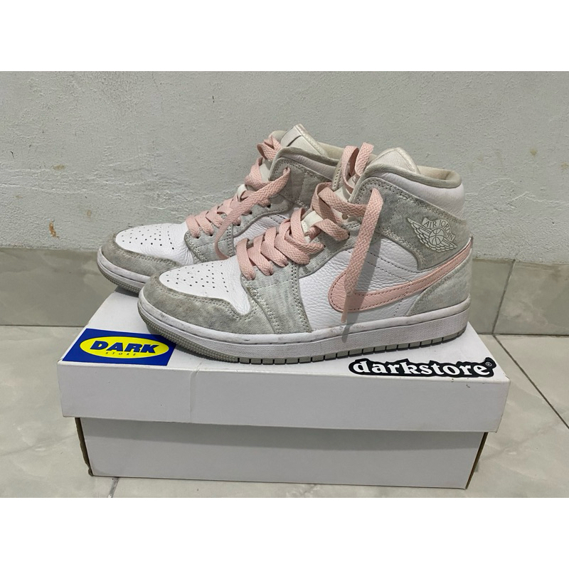 Nike WMNS Air Jordan 1 MID SE White