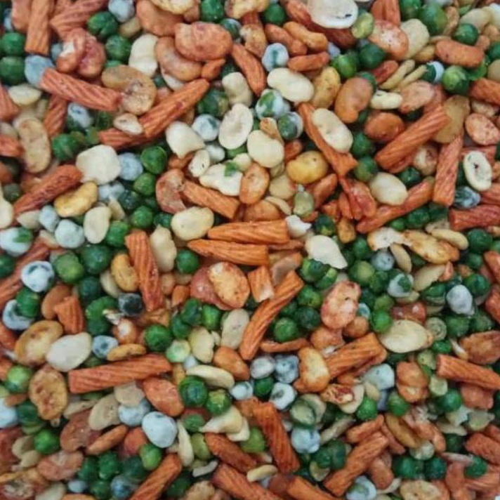 

Stok Banyak KACANG CAMPUR / MIX NUTS 1 KG Ready Stok