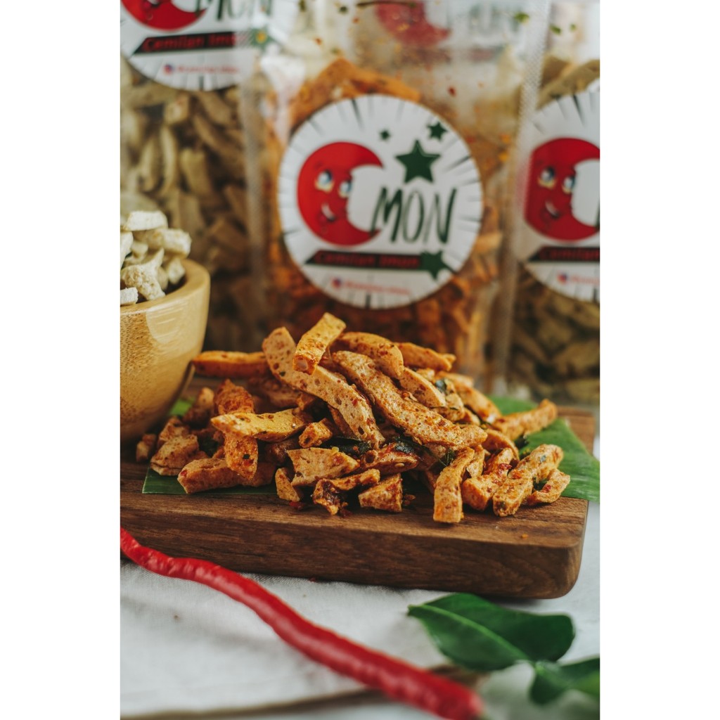 

Cemilan Imon Basreng Mantul Gurih dengan daun jeruk ukuran 100gr