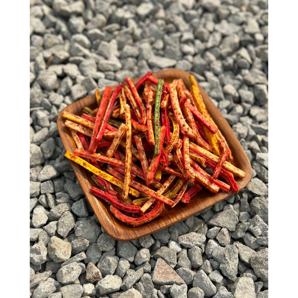 

SEBLAK KERING BETON PEDAS DAUN JERUK 500GR BANDUNG SNACK MAMIN
