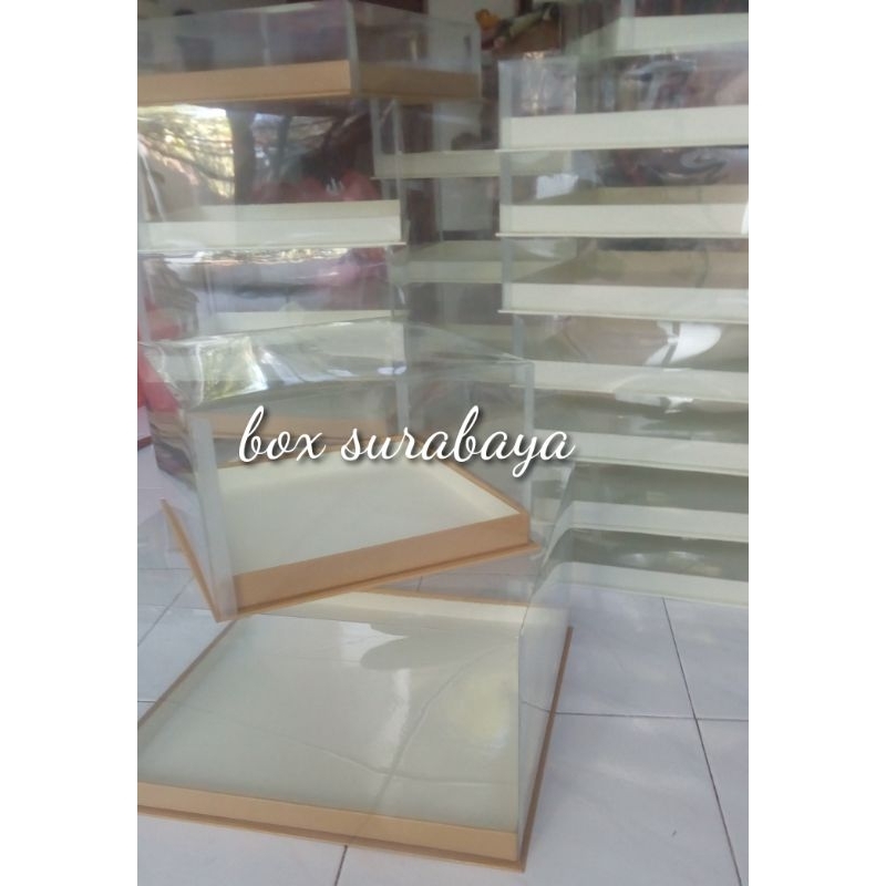 

Box mika/Hardbox mika premium 25 x 25 x 12 packaging kemasan kue, tart, ayam dan kemasan produk lainnya