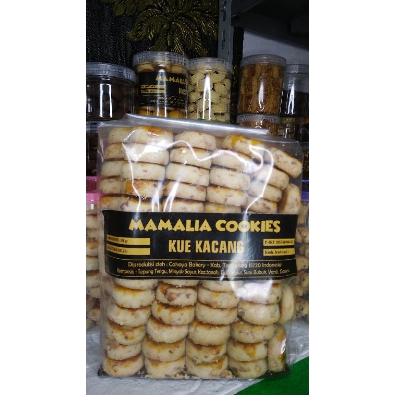 

Kue kacang jadul Kiloan(kemasan 1 kg)