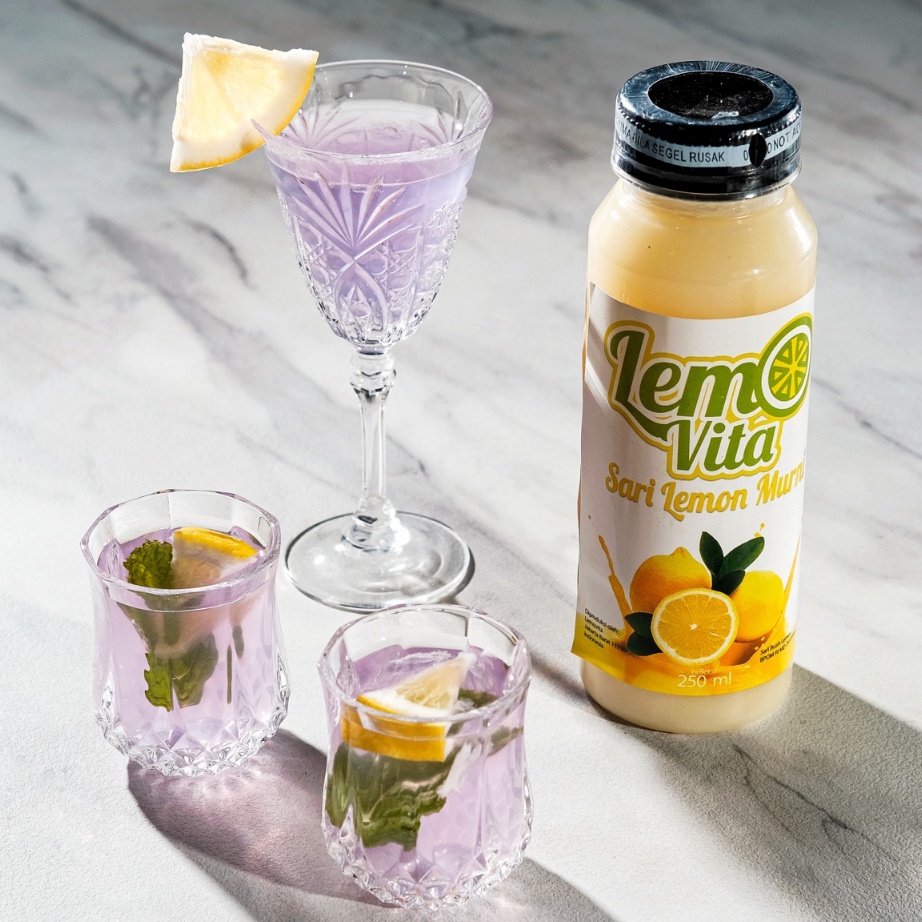 

Terbaru BPOM Fresh Sari Lemon Lemovita Jus Halal Murah 250ml