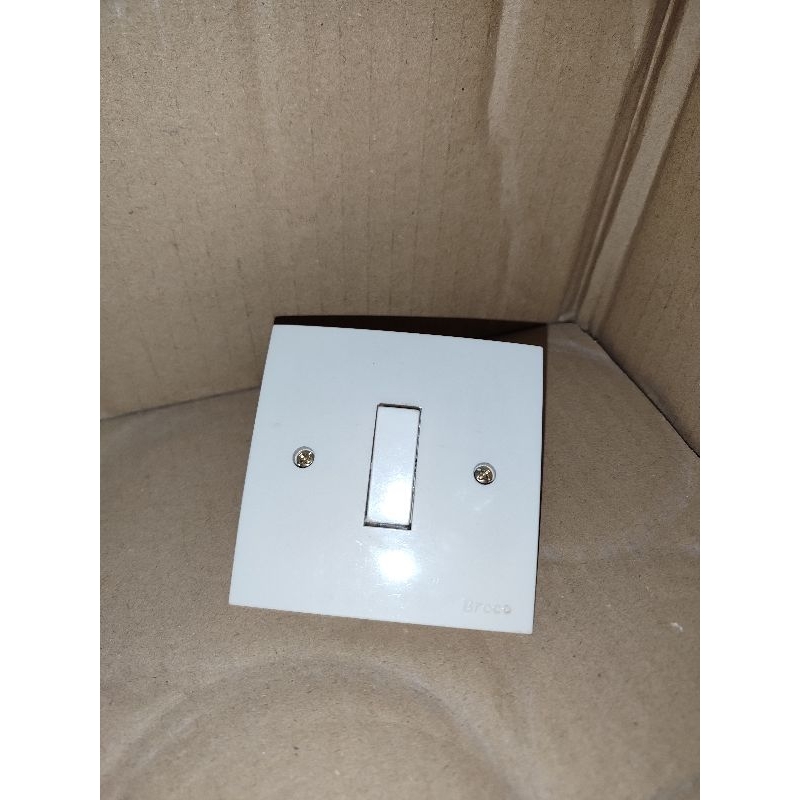 BROCO SAKELAR ENGKEL TUNGGAL IB TANAM / SAKLAR 1 PETIKIB BROCO