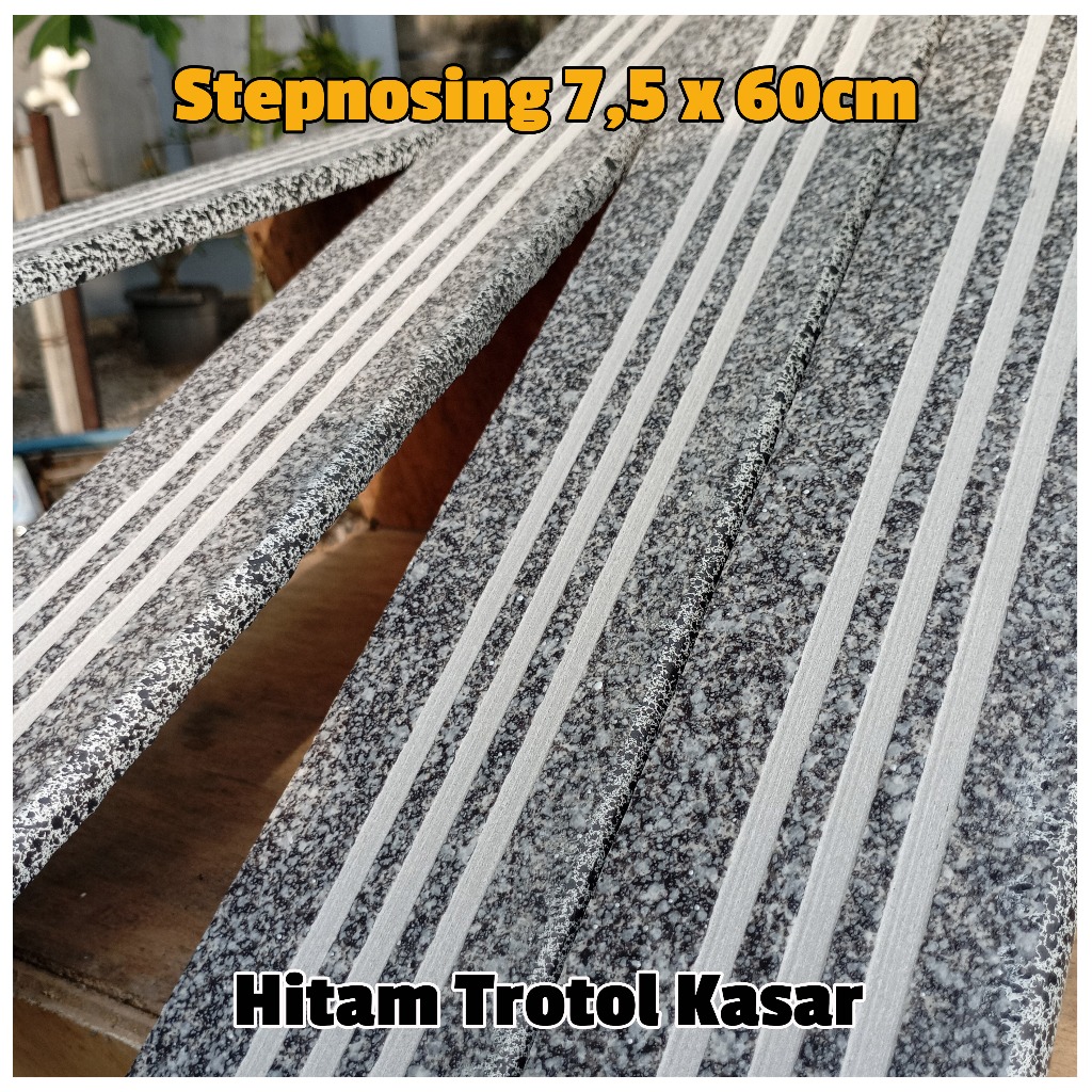 Stepnosing Granit 7,5 x 60cm Hitam Trotol Kasar Cuantik