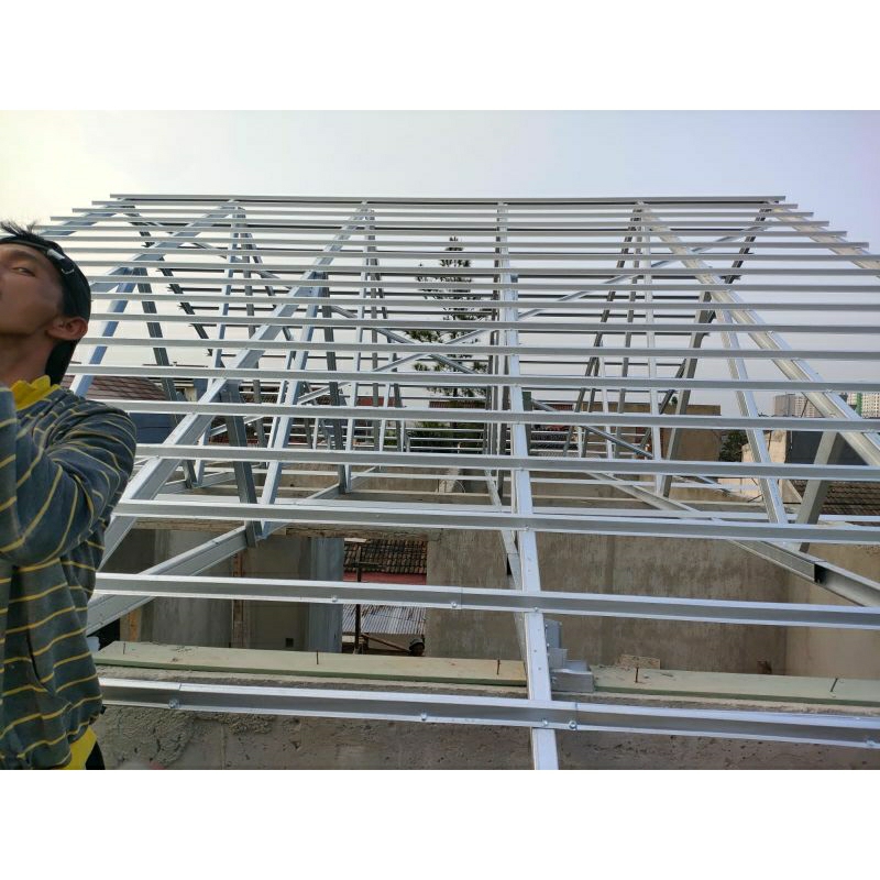 Rangka Atap Baja Ringan Terpasang