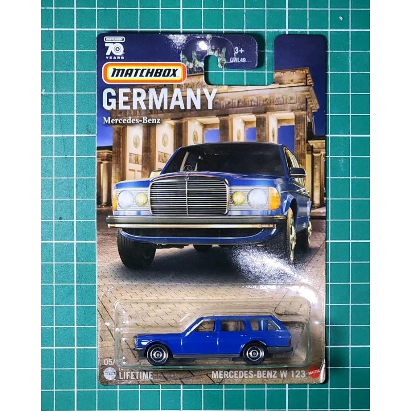 Matchbox Mercedes Benz W123