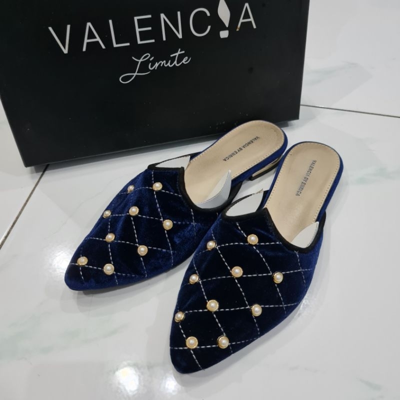 Valencia by Enrica PRELOVED size 37