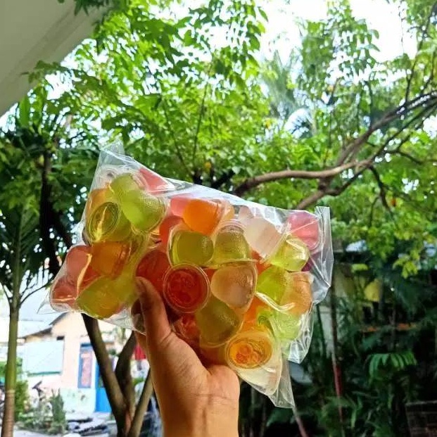 

INACO JELLY CURAH rasa mix /JELY 60pcs exp oktober 2025 94