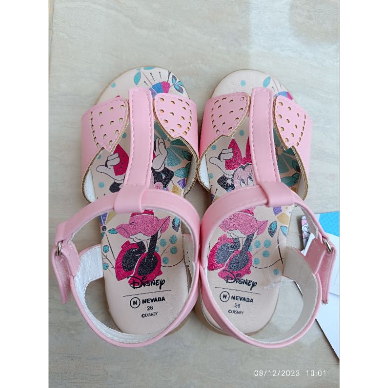 sepatu sandal disney nevada