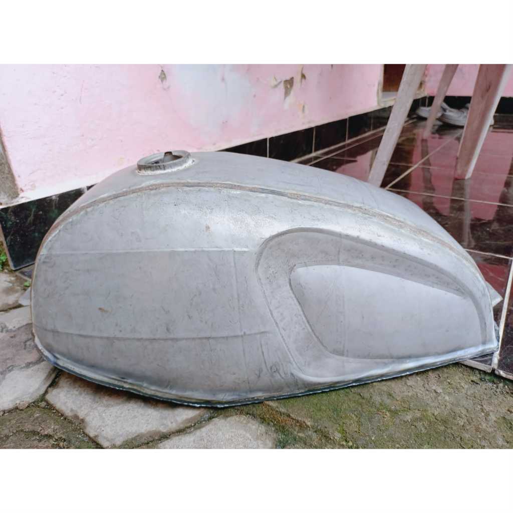 Tangki Tengki Vixion New Japstyle Bratstyle Motor Custom