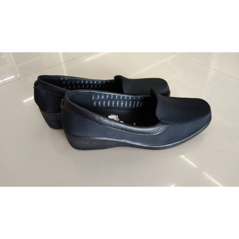 Bata comfit wedges sepatu wanita 6596600