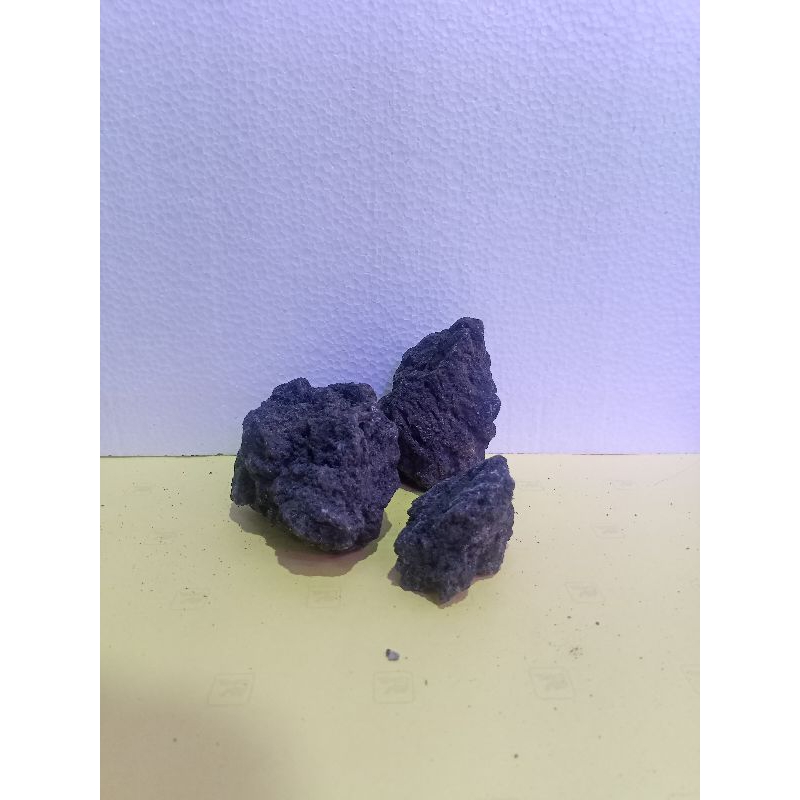 Lava rock hitam merah Aquarium Aquascape