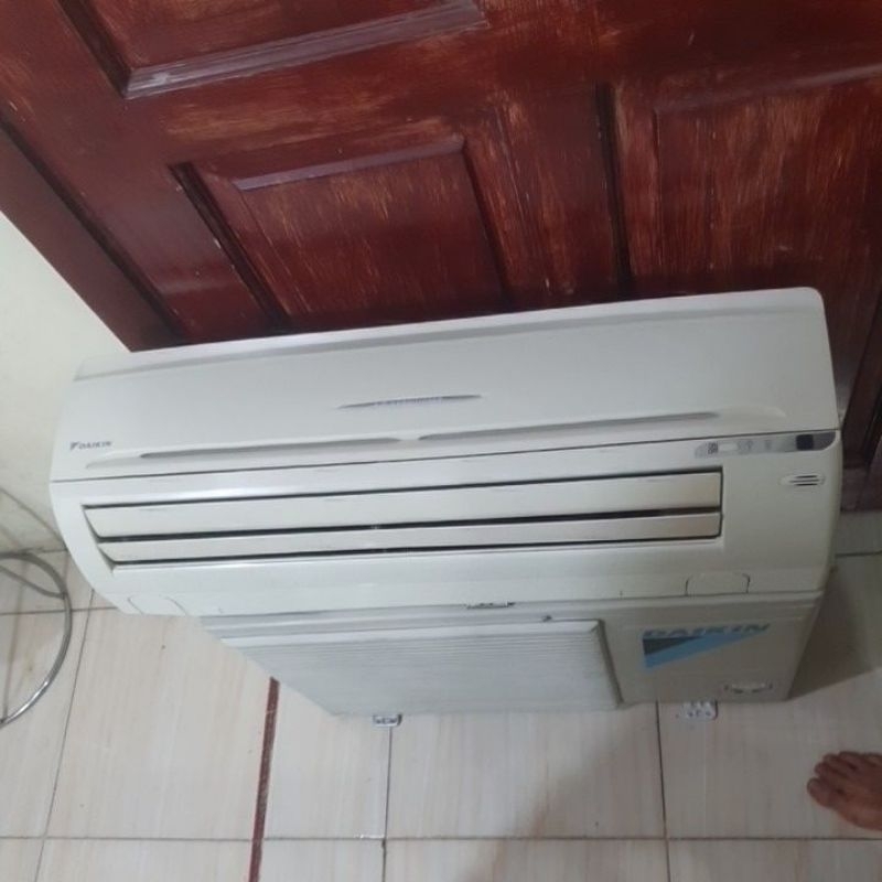 Second Ac Daikin 1pk ( Mantap Dingin)