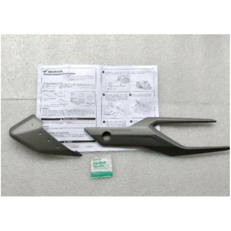 GARNISH KNALPOT HONDA VARIO 125/150 LED