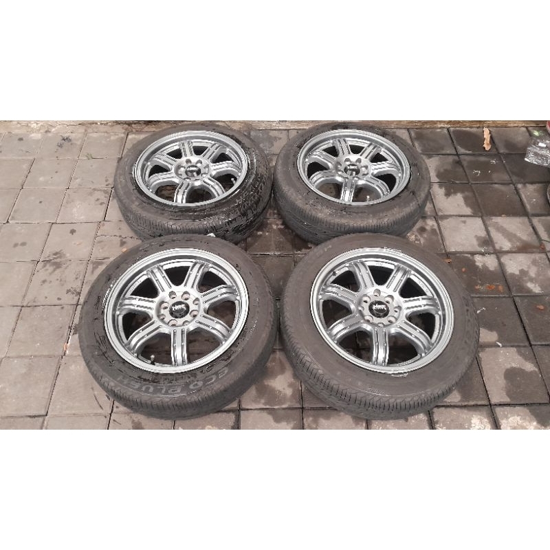 VELG BEKAS MOBIL RACING HSR SIAK RING 16 + BAN 195 60 16 80%