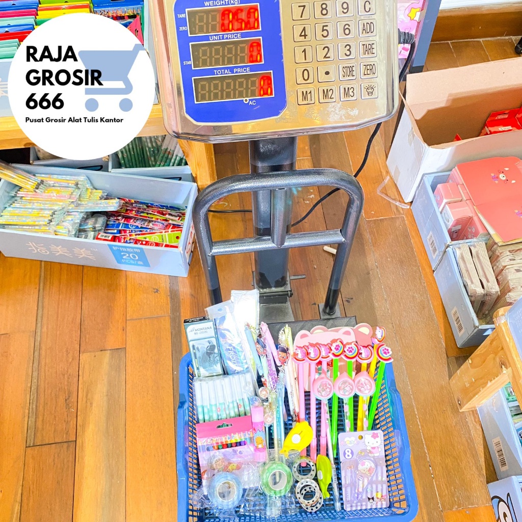 

Terbaik PAKET ALAT TULIS 500 GRAM TERMURAH COD Pulpen Stationery gas !!