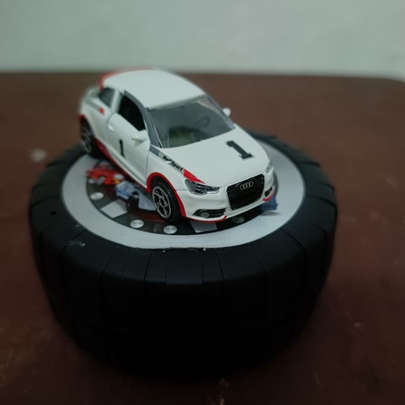 Majorette Audi A1 Pomade Warna Putih